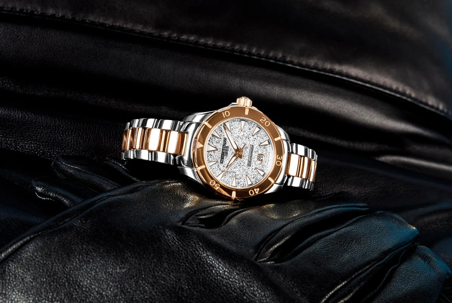 Certina DS Action Lady 29mm Silver C0329512203100 detay görseli 3