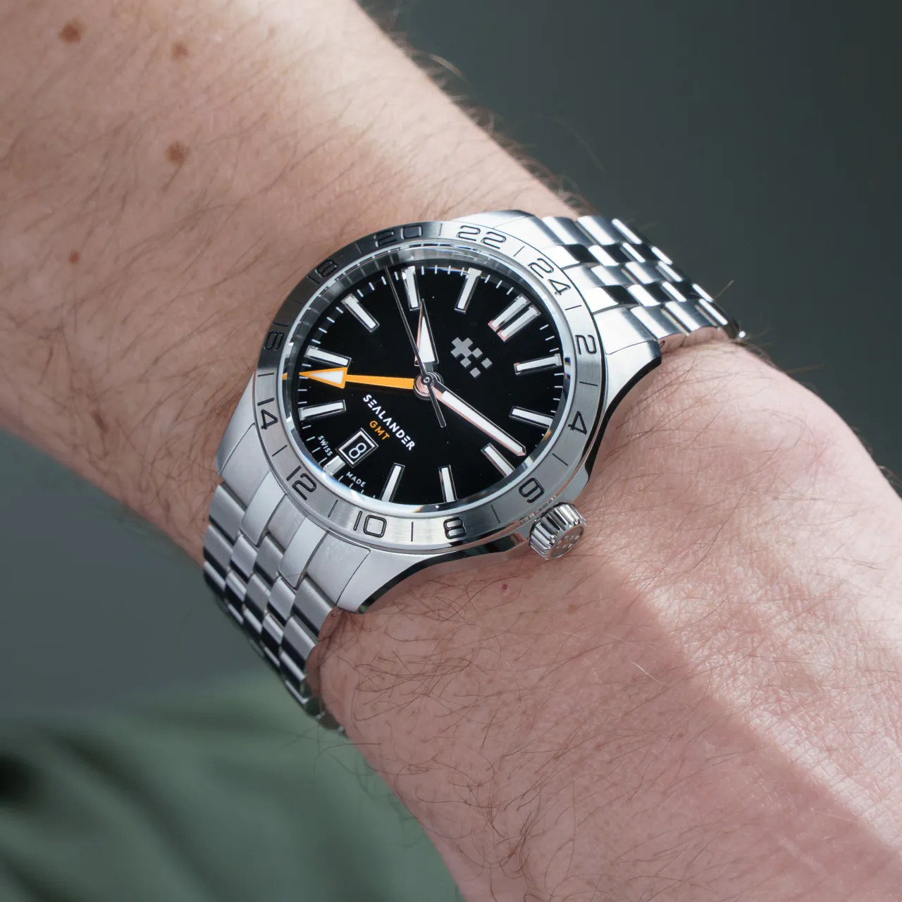 Christopher Ward C63 Sealander GMT Otomatik Siyah C6339AGM4S00K0B1 detay görseli 1