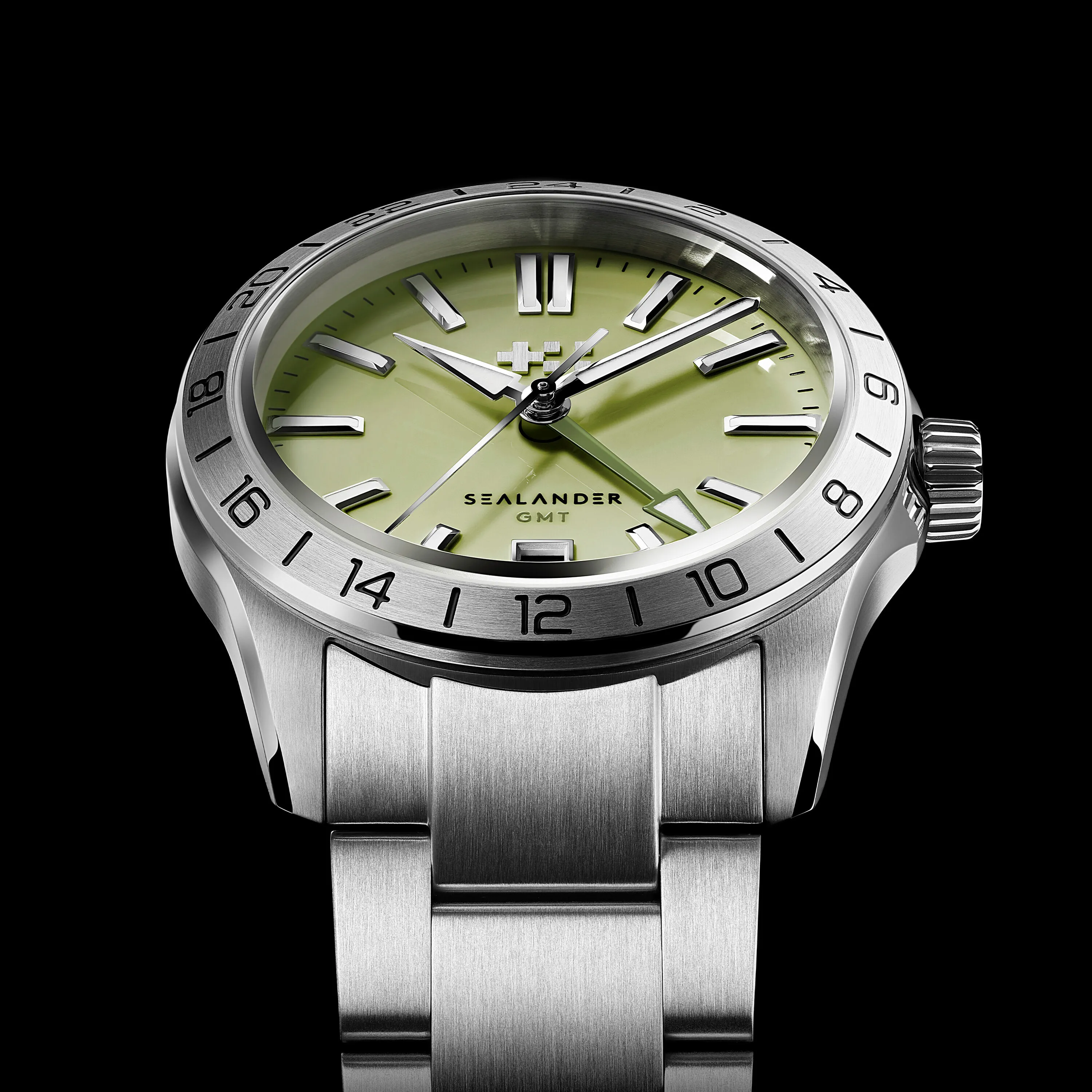 Christopher Ward C63 Sealander GMT Otomatik Pistachio C6336AGM4S00V0B0 detay görseli 4