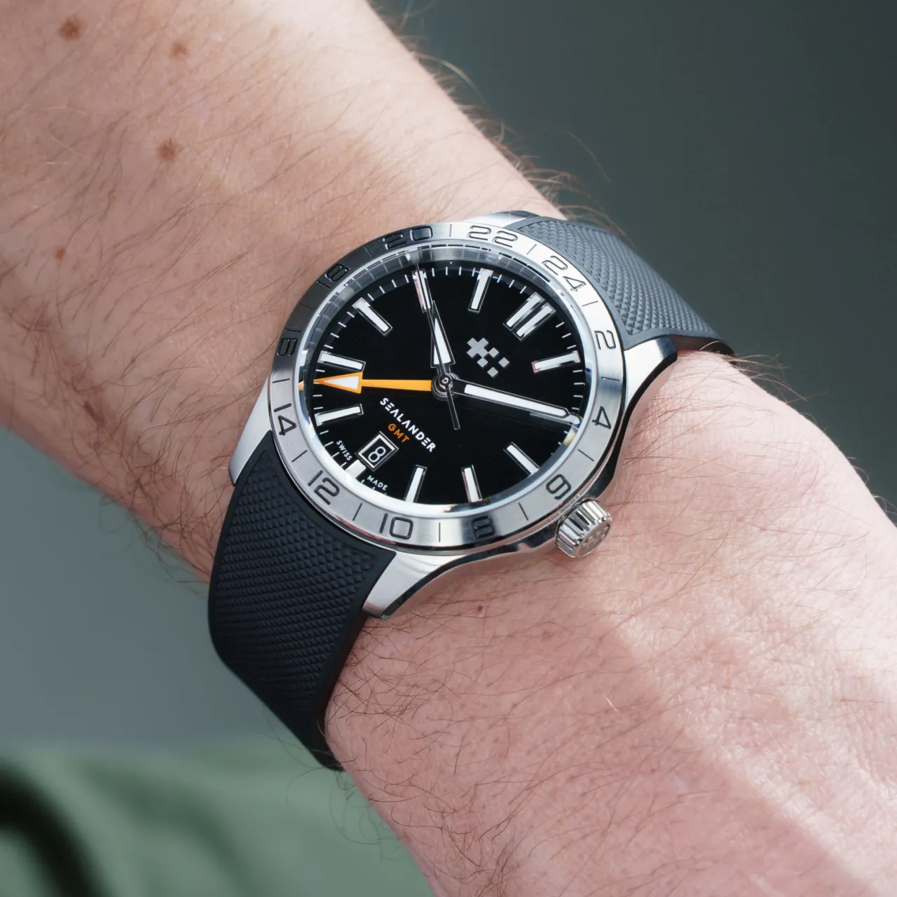 Christopher Ward C63 Sealander GMT Otomatik Siyah C6339AGM4S00K0RK detay görseli 1