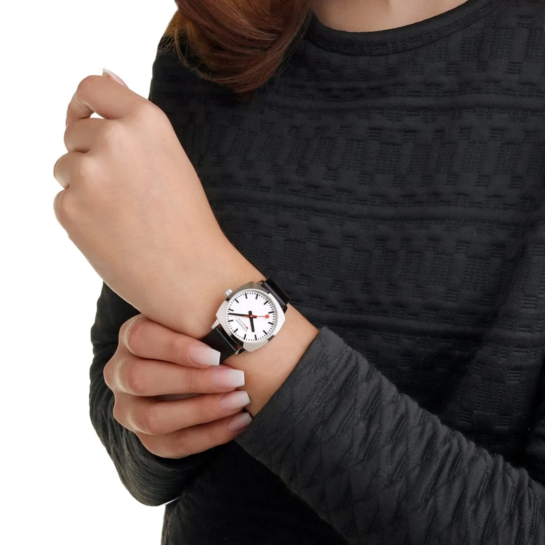 Mondaine Cushion Black MSL31110LBV detay görseli 1