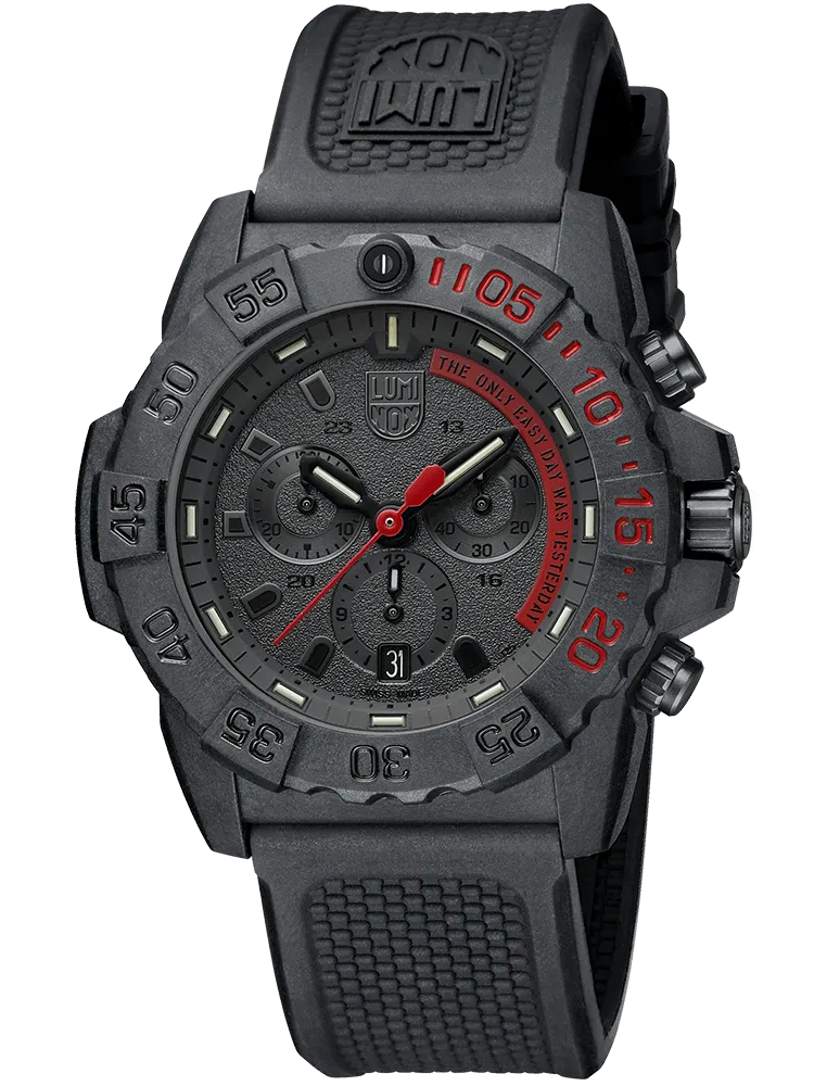 Luminox Navy SEAL Chronograph XS3581EY detay görseli 2