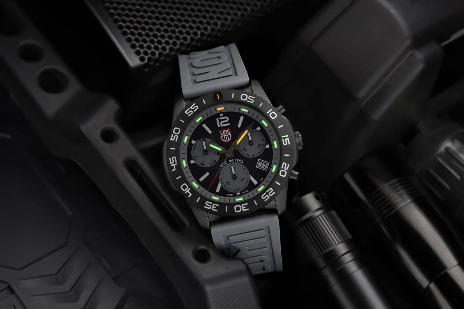Luminox Pacific Diver Chronograph Graphite Grey XS3148 detay görseli 5
