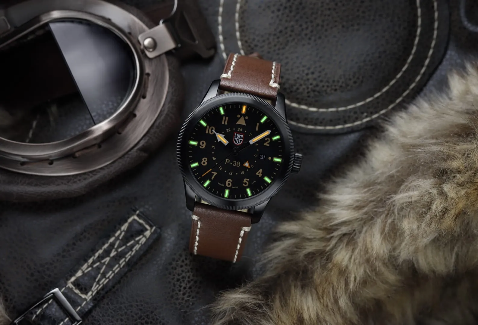 Luminox P-38 Lightning Pilot Watch Sandstorm XA9526 detay görseli 5