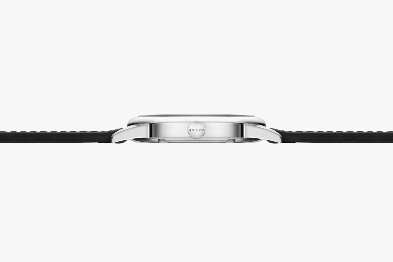 NOMOS Glashütte Club 38 Ruthenium 770GB detay görseli 4
