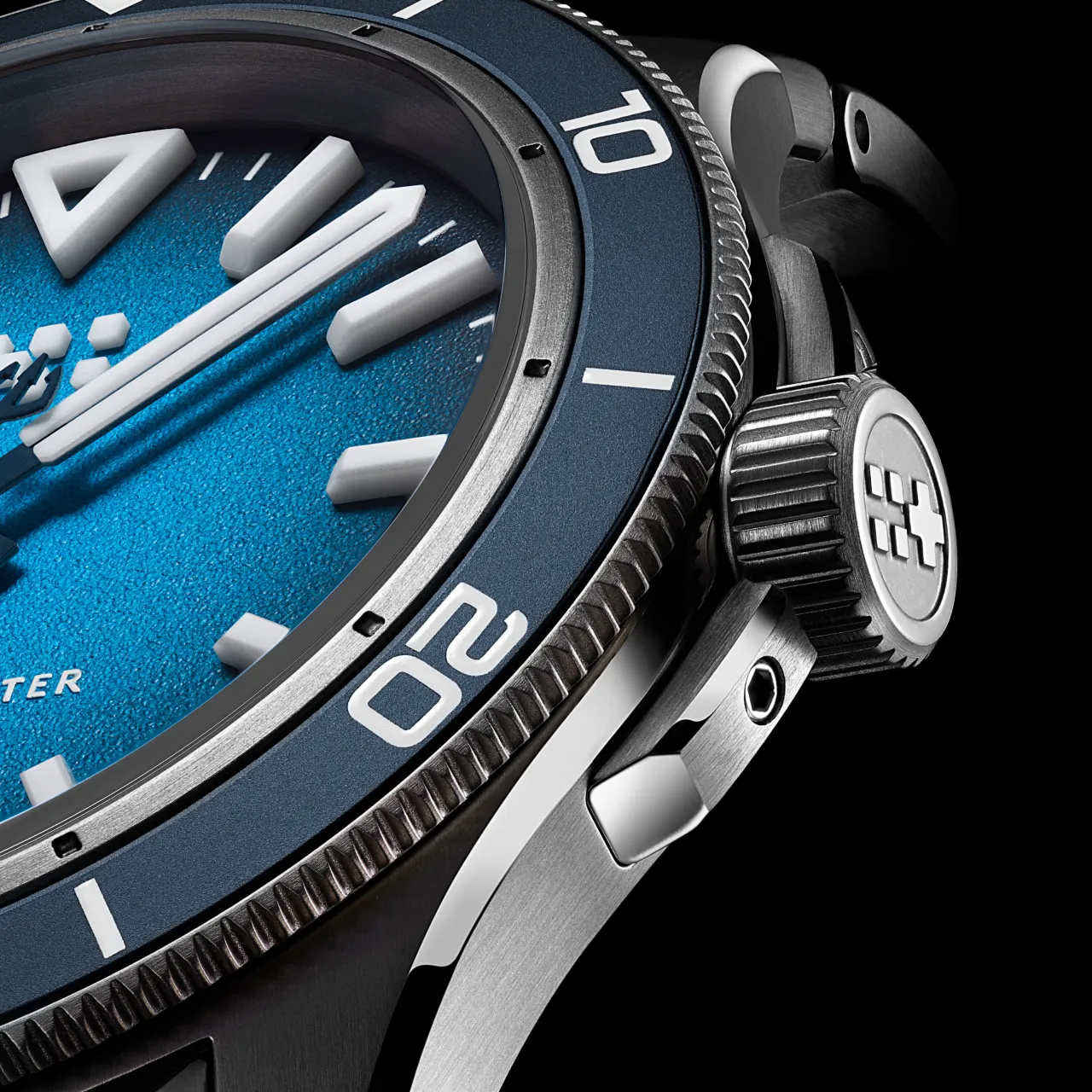 Christopher Ward C60 Trident Lumière Otomatik Mavi C6041C3H31T0BB0RBW detay görseli 3