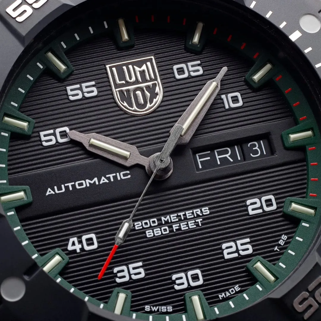 Luminox Master Carbon SEAL Automatic Otomatik XS3877 detay görseli 4
