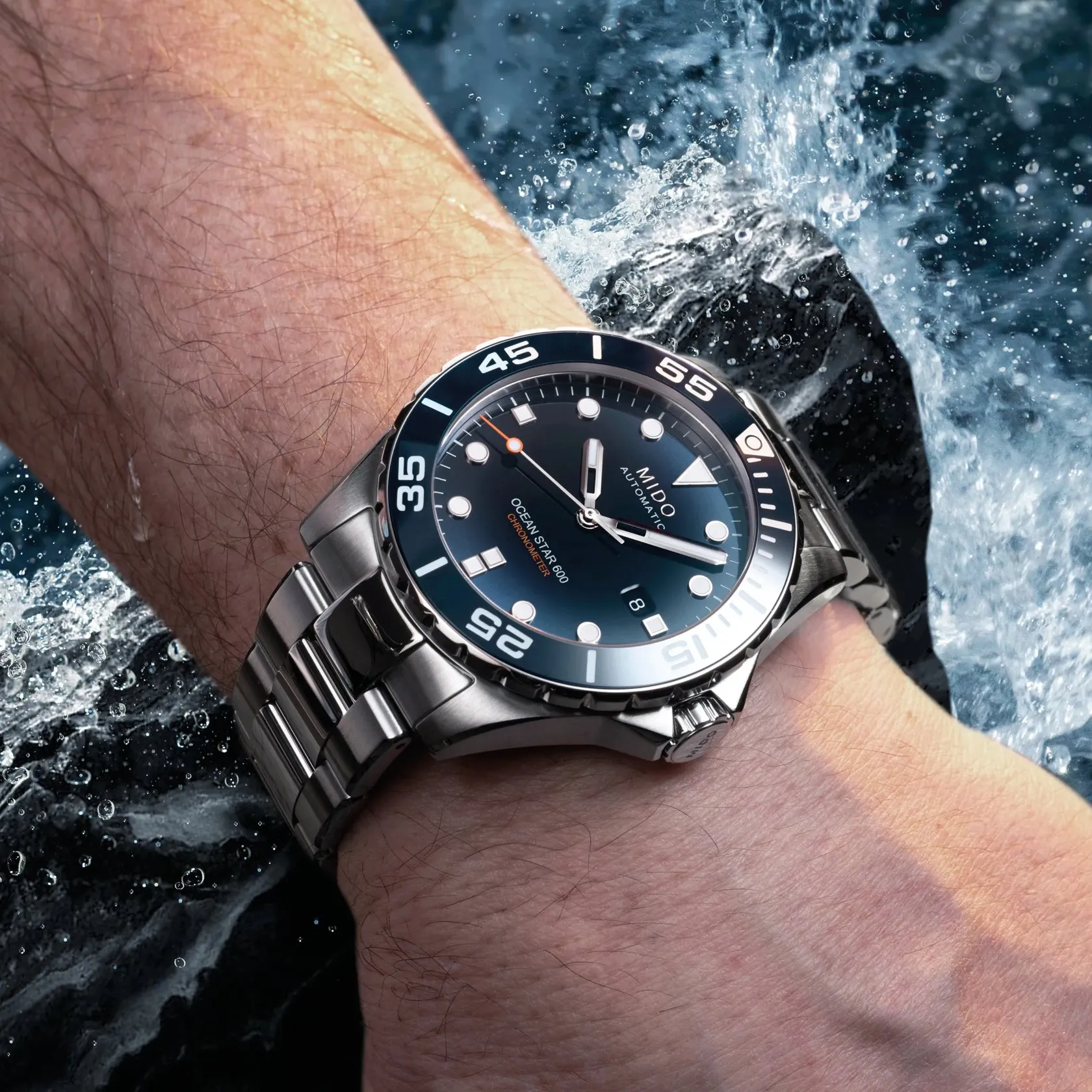 Mido Ocean Star 600 Chronometer Otomatik Mavi M0266081104101 detay görseli 3
