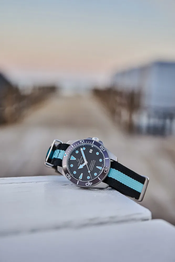 Certina DS Action Diver 38mm Powermatic 80 Otomatik Gri C0328074808100 detay görseli 4