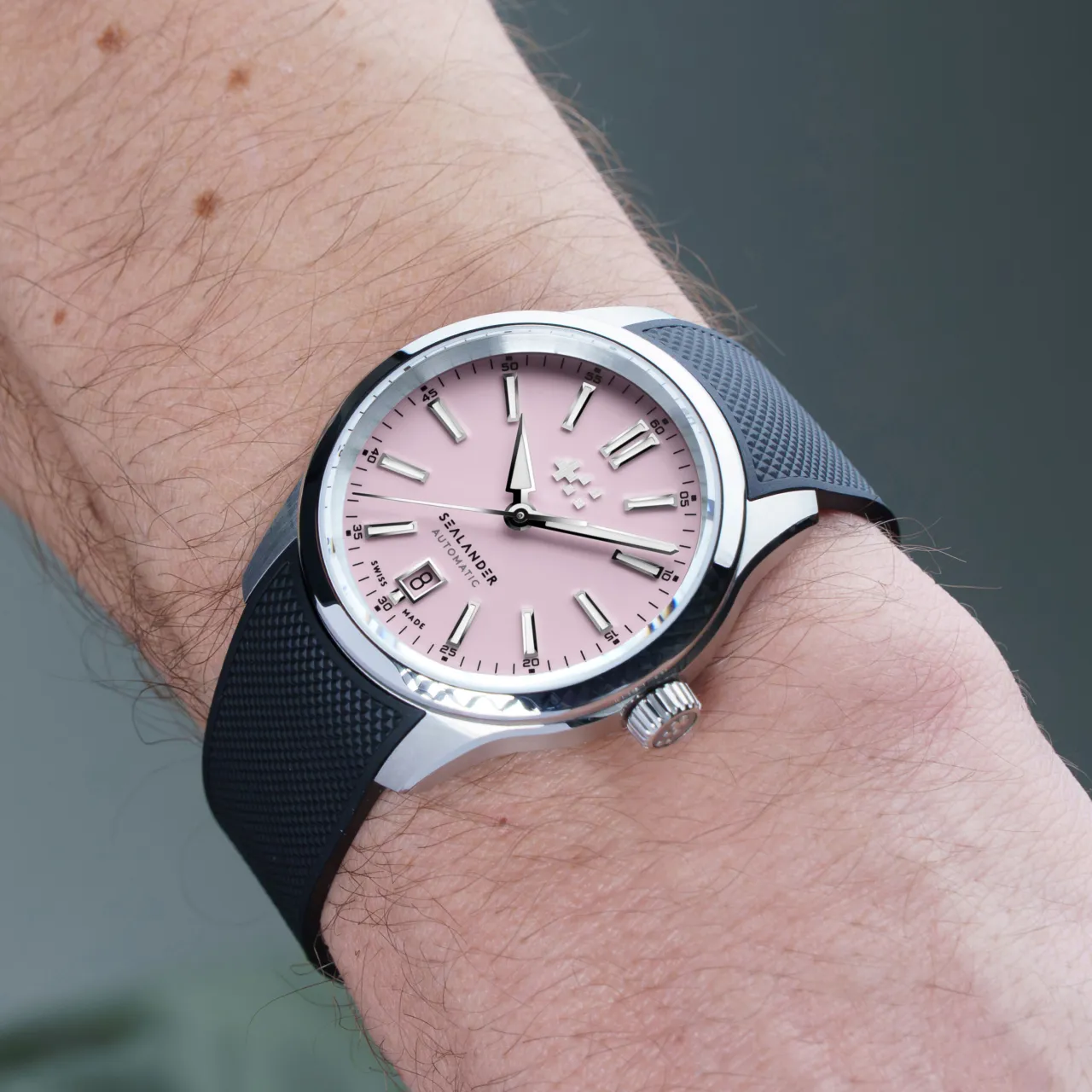 Christopher Ward C63 Sealander Automatic Pink C6339ADA4S00P0RK detay görseli 1