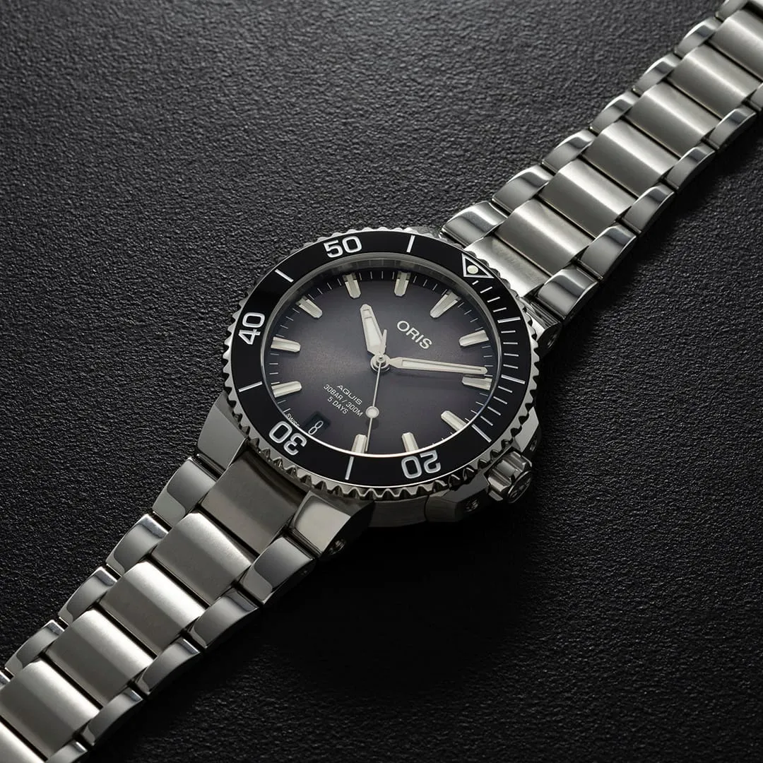 Oris Aquis Date Calibre 400 Otomatik Gri 01400776941540782209PEB detay görseli 3