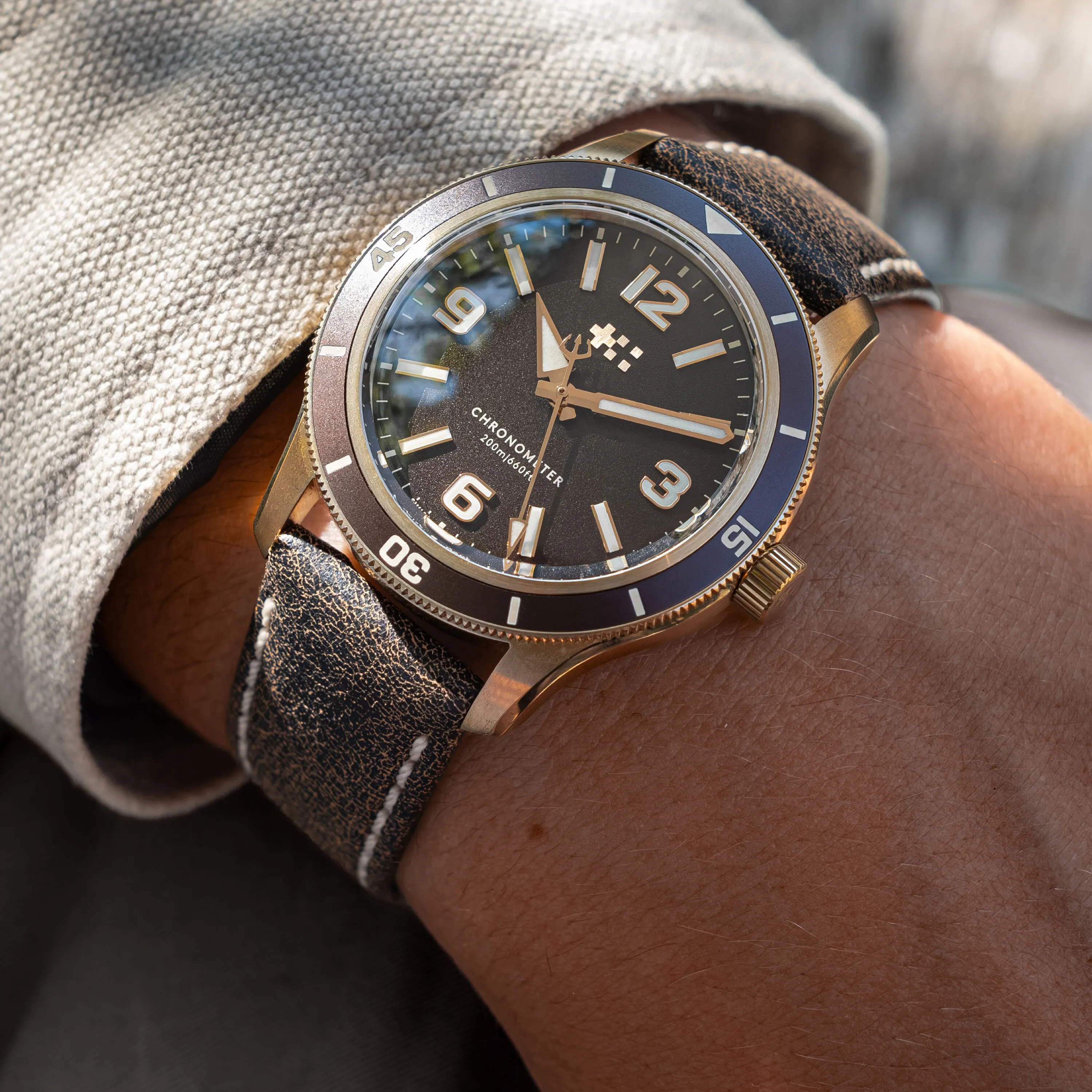 Christopher Ward C60 Trident Biscay Bronze Otomatik Kahverengi C6039C3H1B0KK0HK detay görseli 1