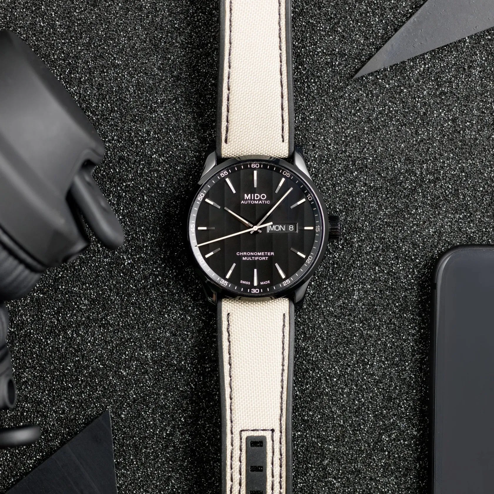 Mido Multifort Chronometer 1 Otomatik Siyah M0384313705109 detay görseli 5