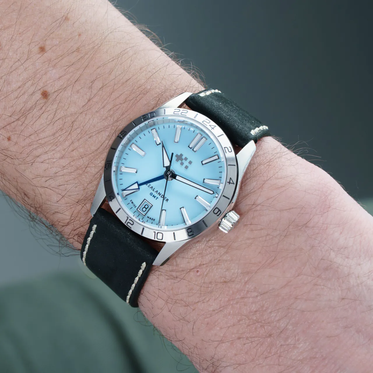 Christopher Ward C63 Sealander GMT Otomatik Sky Blue C6336AGM4S00B0VK detay görseli 1