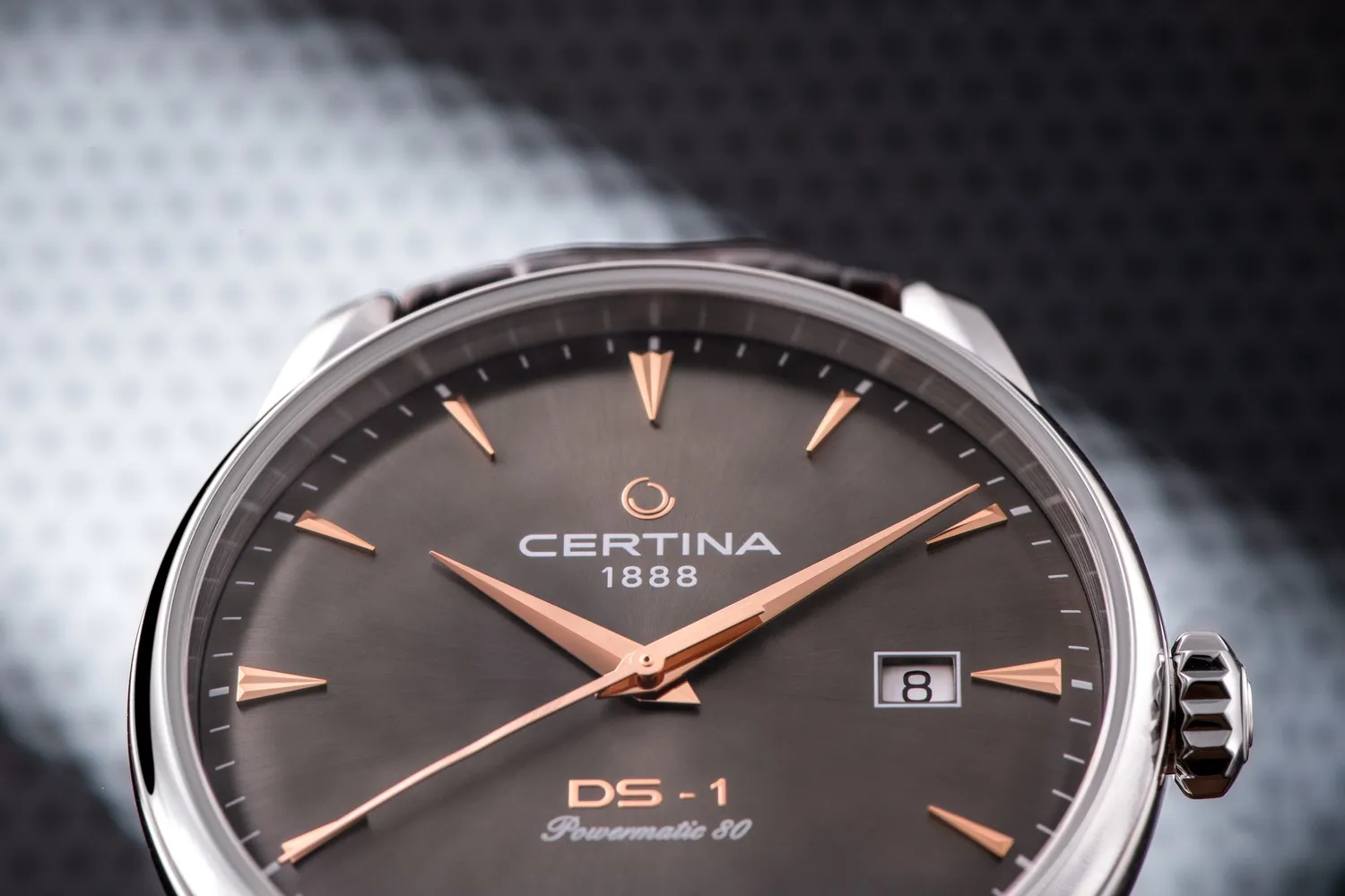 Certina DS-1 Powermatic 80 Otomatik Gri C0298071608101 detay görseli 3