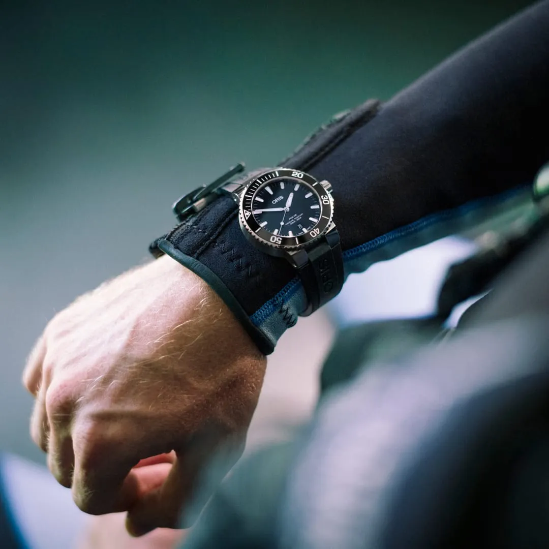 Oris Aquis Date Otomatik Mavi 01733773041350742464EB detay görseli 1