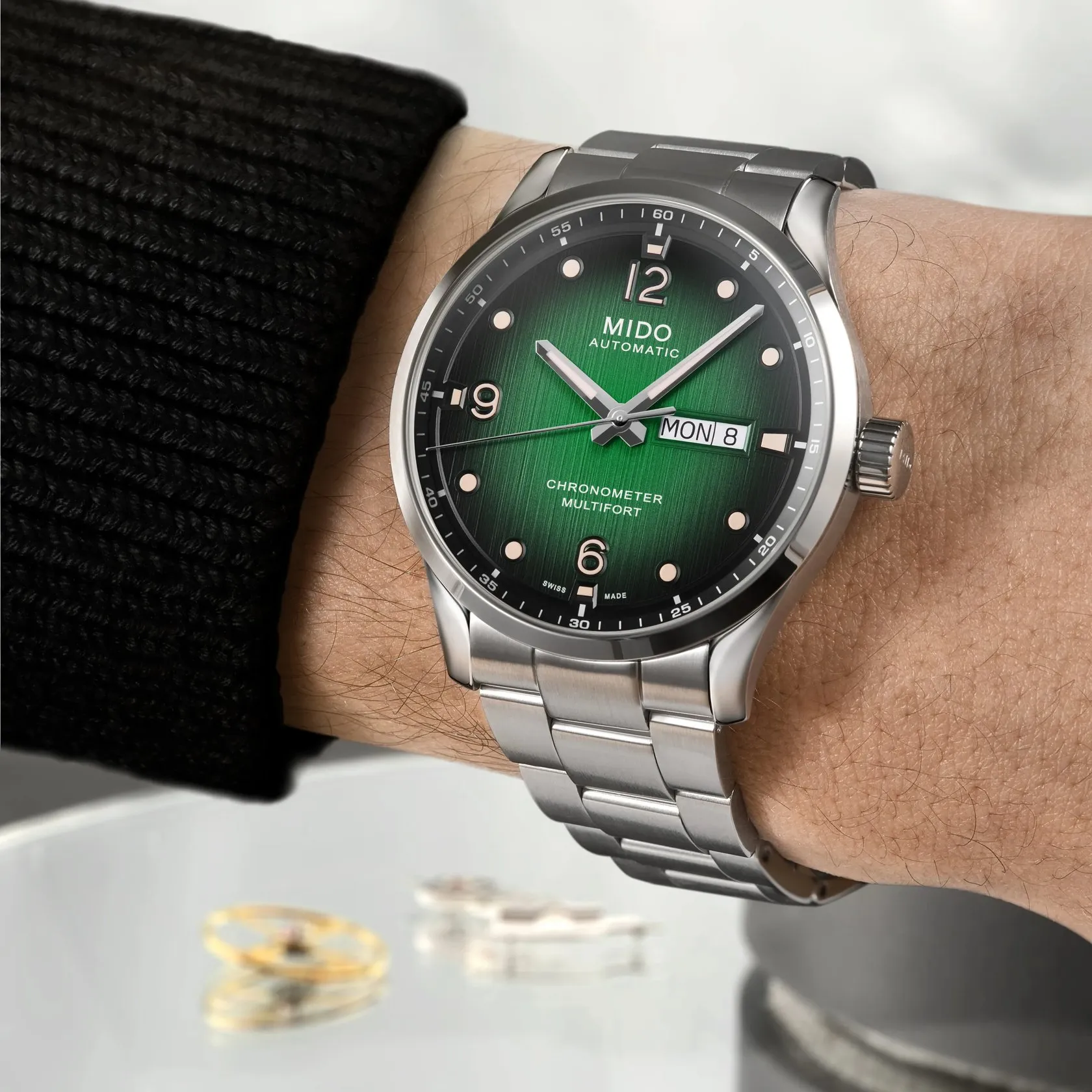 Mido Multifort M Chronometer Otomatik Yeşil M0384311109700 detay görseli 3