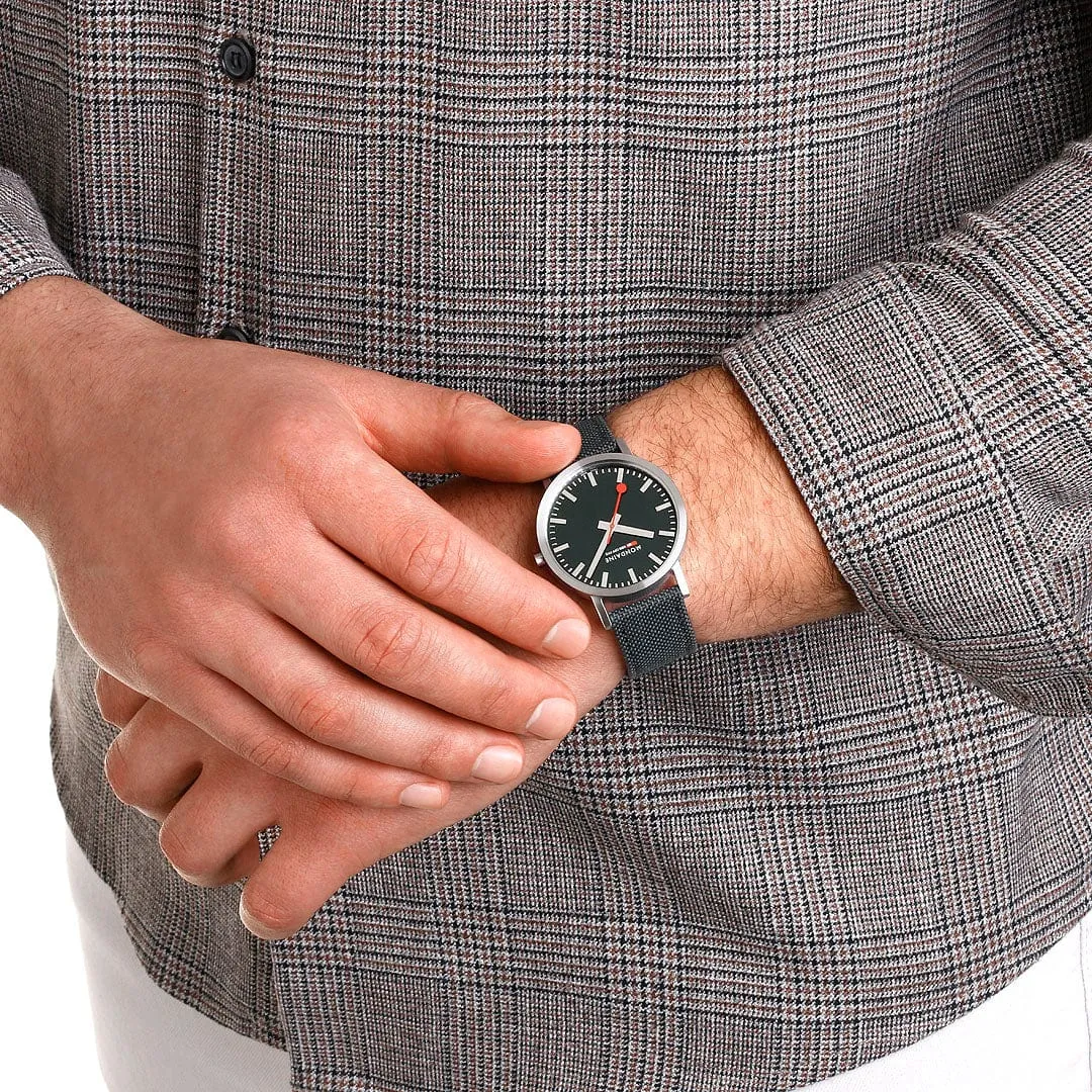 Mondaine Classic Forest Green A6603036060SBF detay görseli 1
