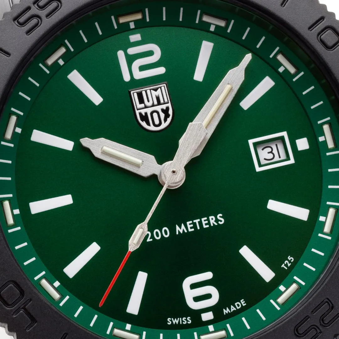Luminox Pacific Diver Emerald Green XS3137B detay görseli 3