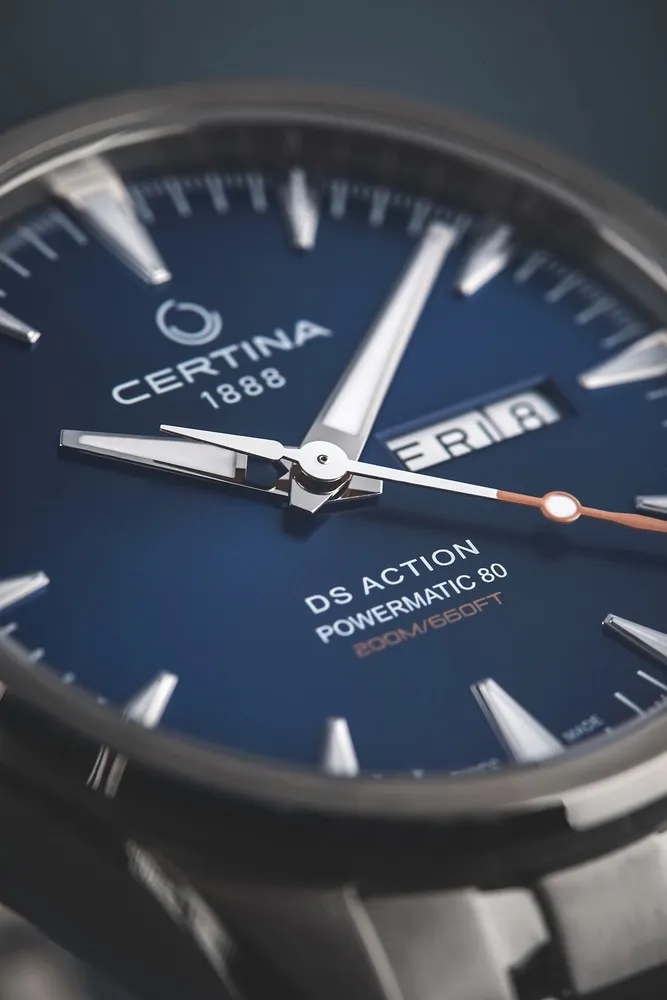 Certina DS Action Day Date Powermatic 80 Otomatik Mavi C0324301104100 detay görseli 2