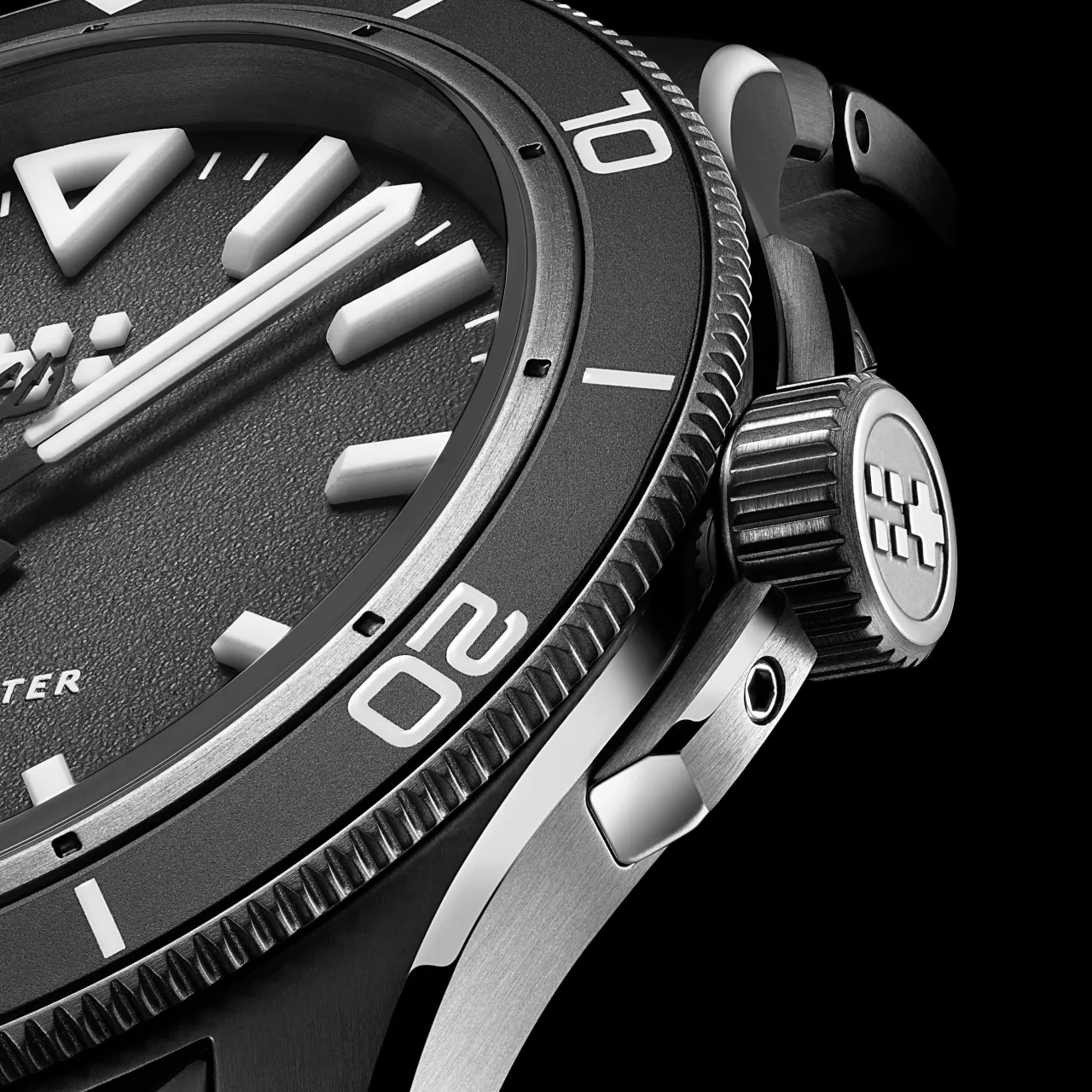 Christopher Ward C60 Trident Lumière Otomatik Siyah C6041C3H31T0KK0RKW detay görseli 3