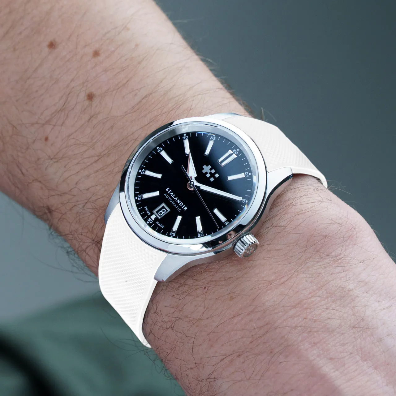 Christopher Ward C63 Sealander Automatic Siyah C6339ADA4S00K0RW detay görseli 1
