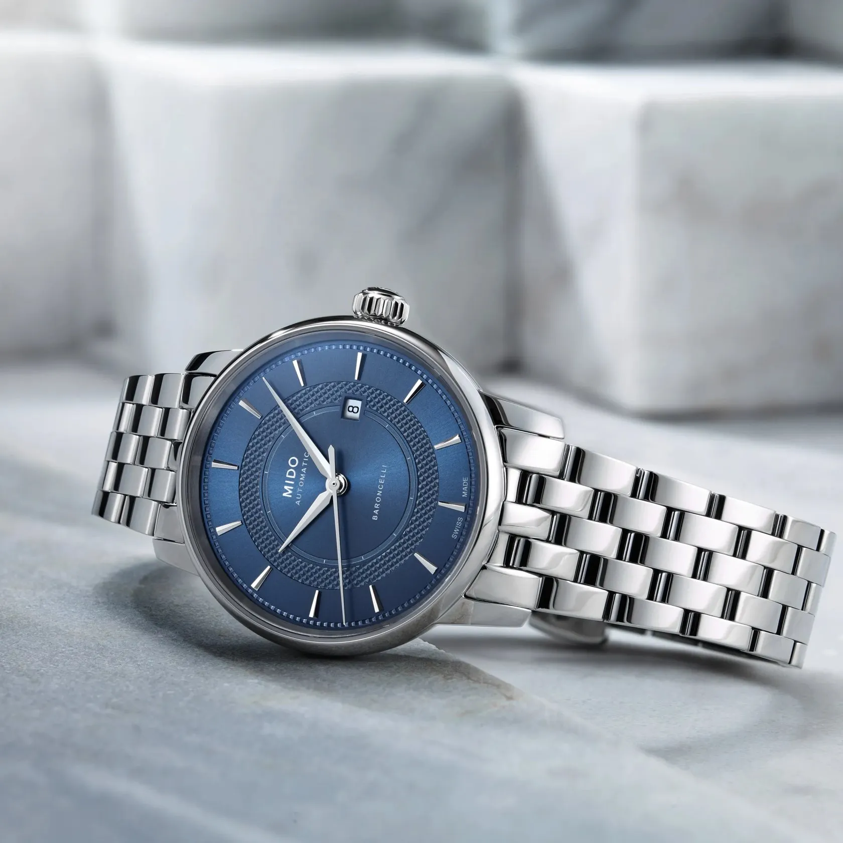 Mido Baroncelli Signature Otomatik Mavi M0374071104101 detay görseli 3