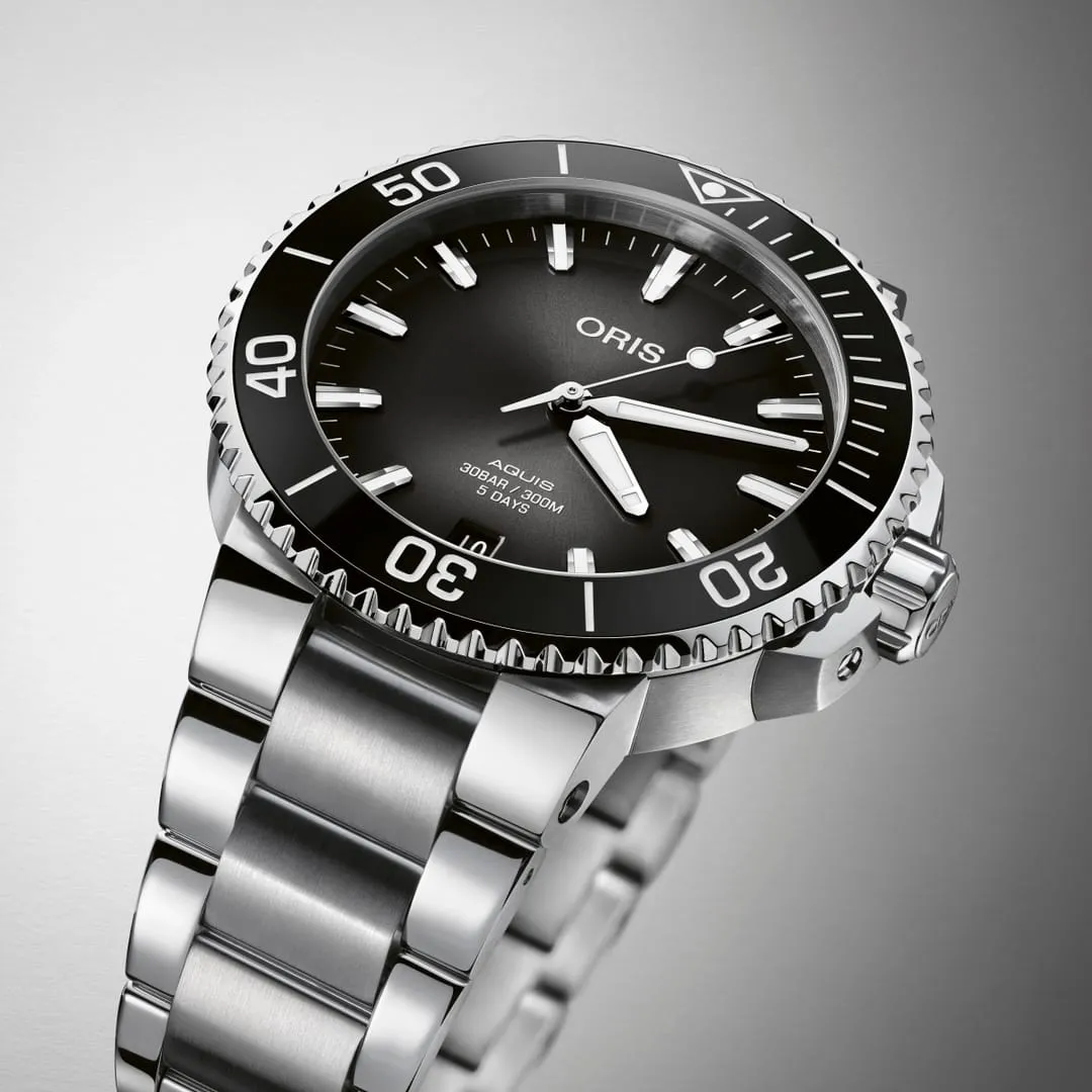 Oris Aquis Date Calibre 400 Otomatik Gri 01400776941540782209PEB detay görseli 4
