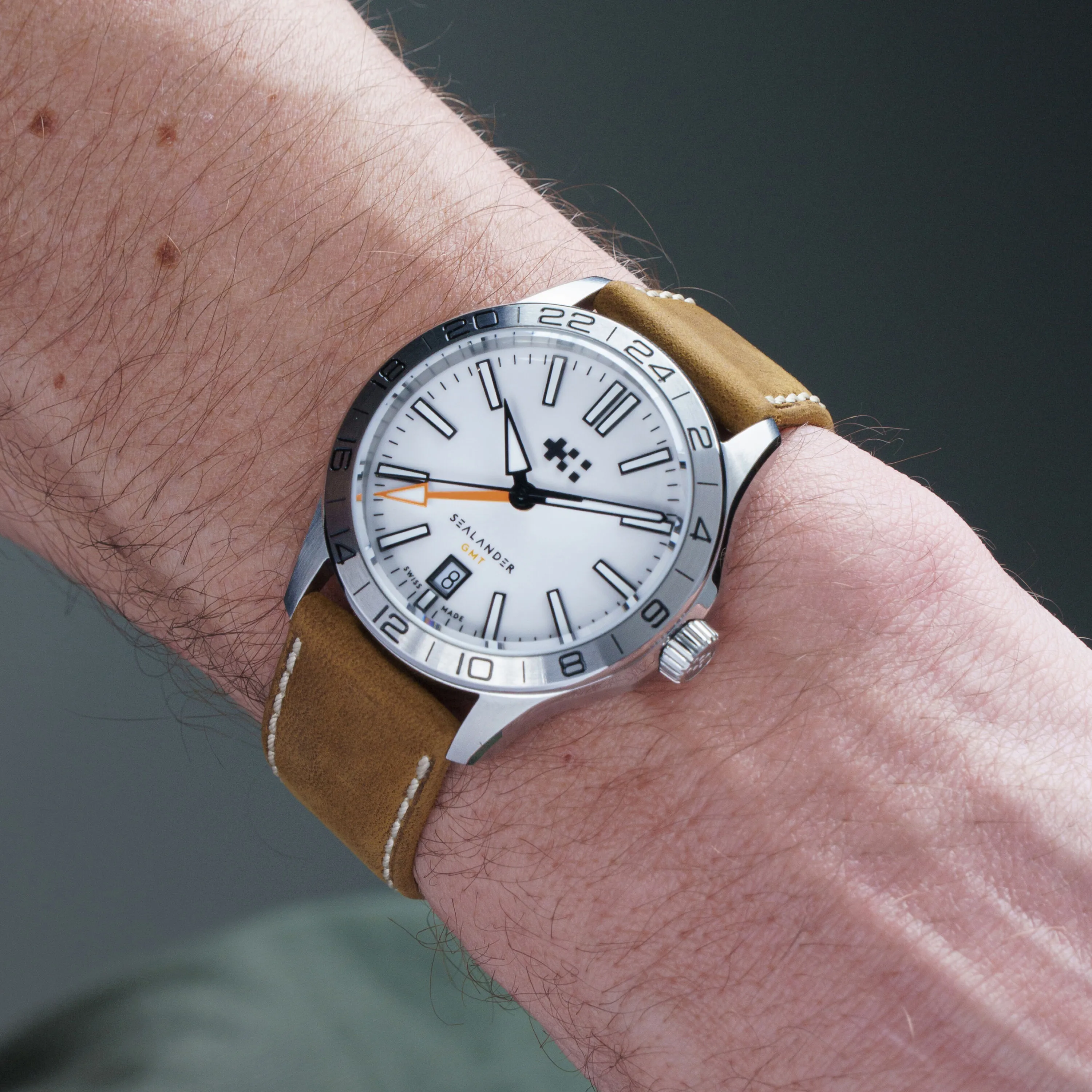 Christopher Ward C63 Sealander GMT Otomatik Beyaz C6339AGM4S00W0VC detay görseli 1