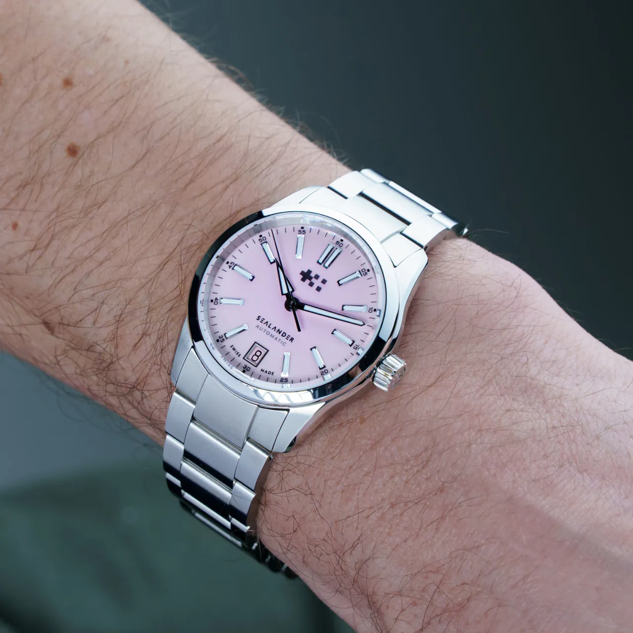 Christopher Ward C63 Sealander Automatic Pink C6336ADA4S00P0B0 detay görseli 1