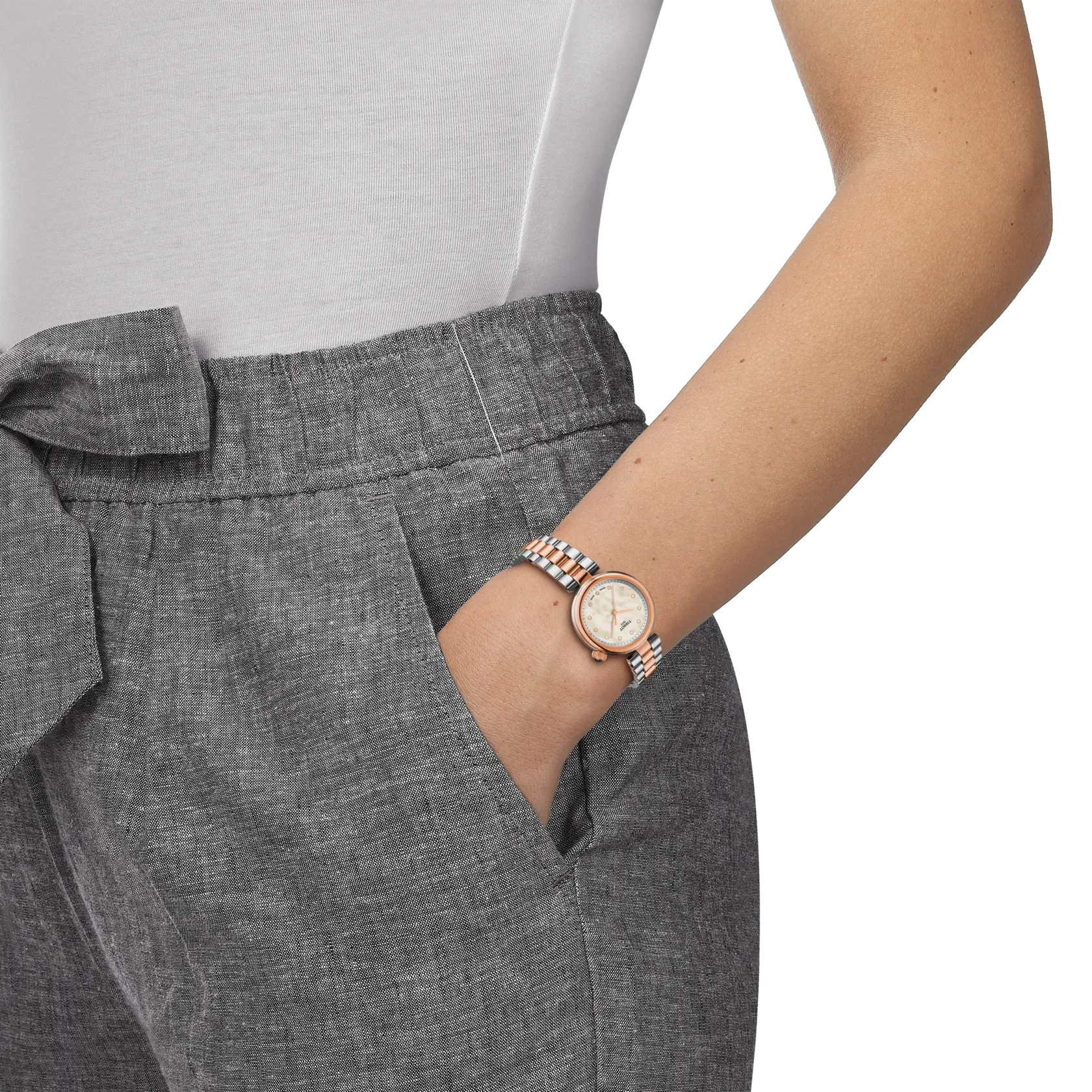 Tissot Desir Beyaz Sedef T1520102211601 detay görseli 1