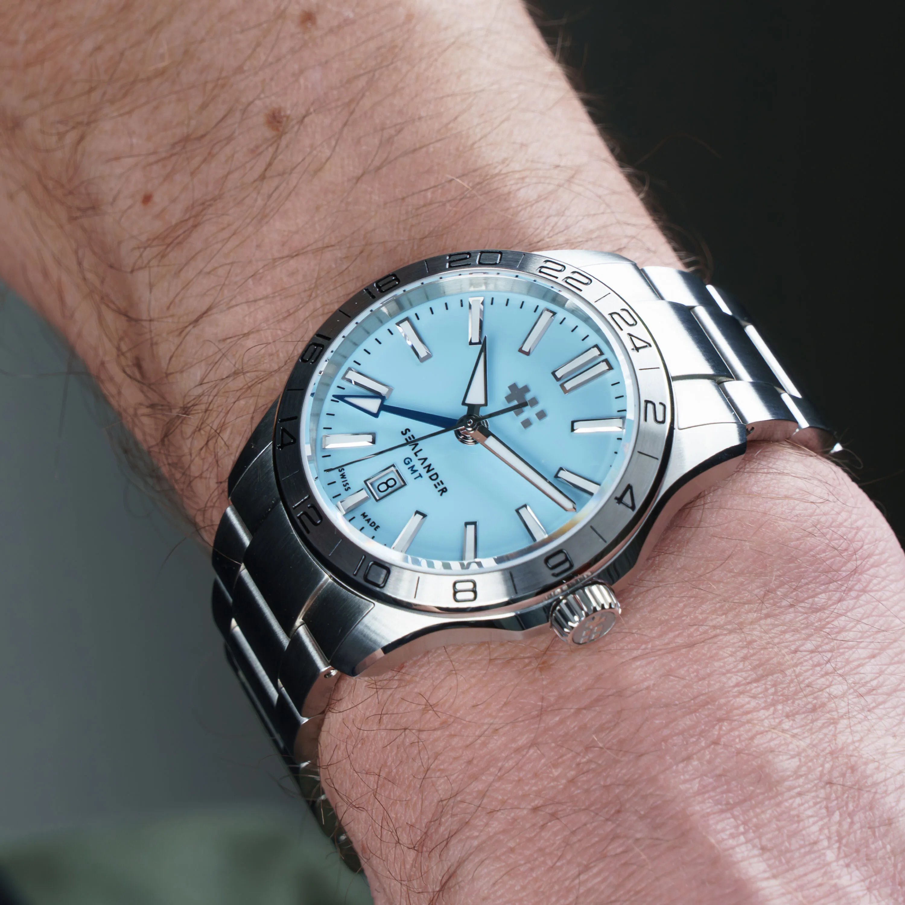 Christopher Ward C63 Sealander GMT Otomatik Sky Blue C6342AGM4S00B0B0 detay görseli 1